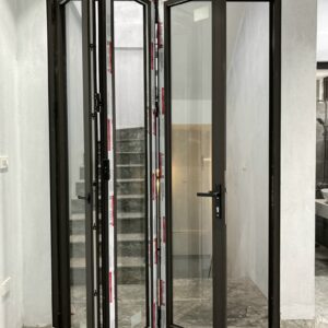 Cửa đi Xingfa mở gấp xếp trượt